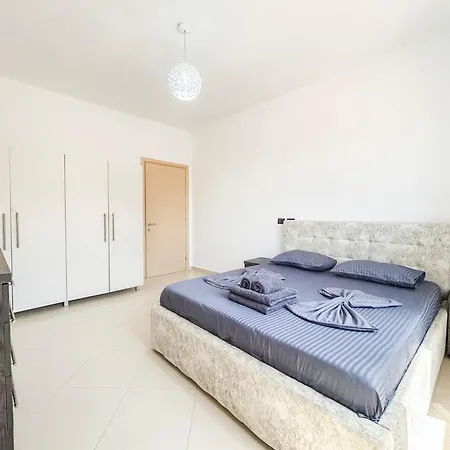Unbelievable 1213 Golem (Tirana)