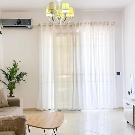 Apartment Unbelievable 1213 *