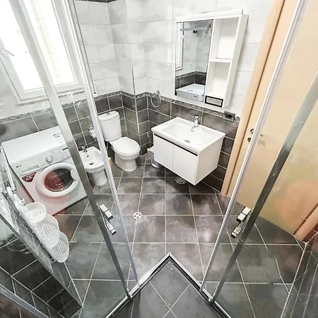 Unbelievable 1213 Apartment Golem (Tirana)